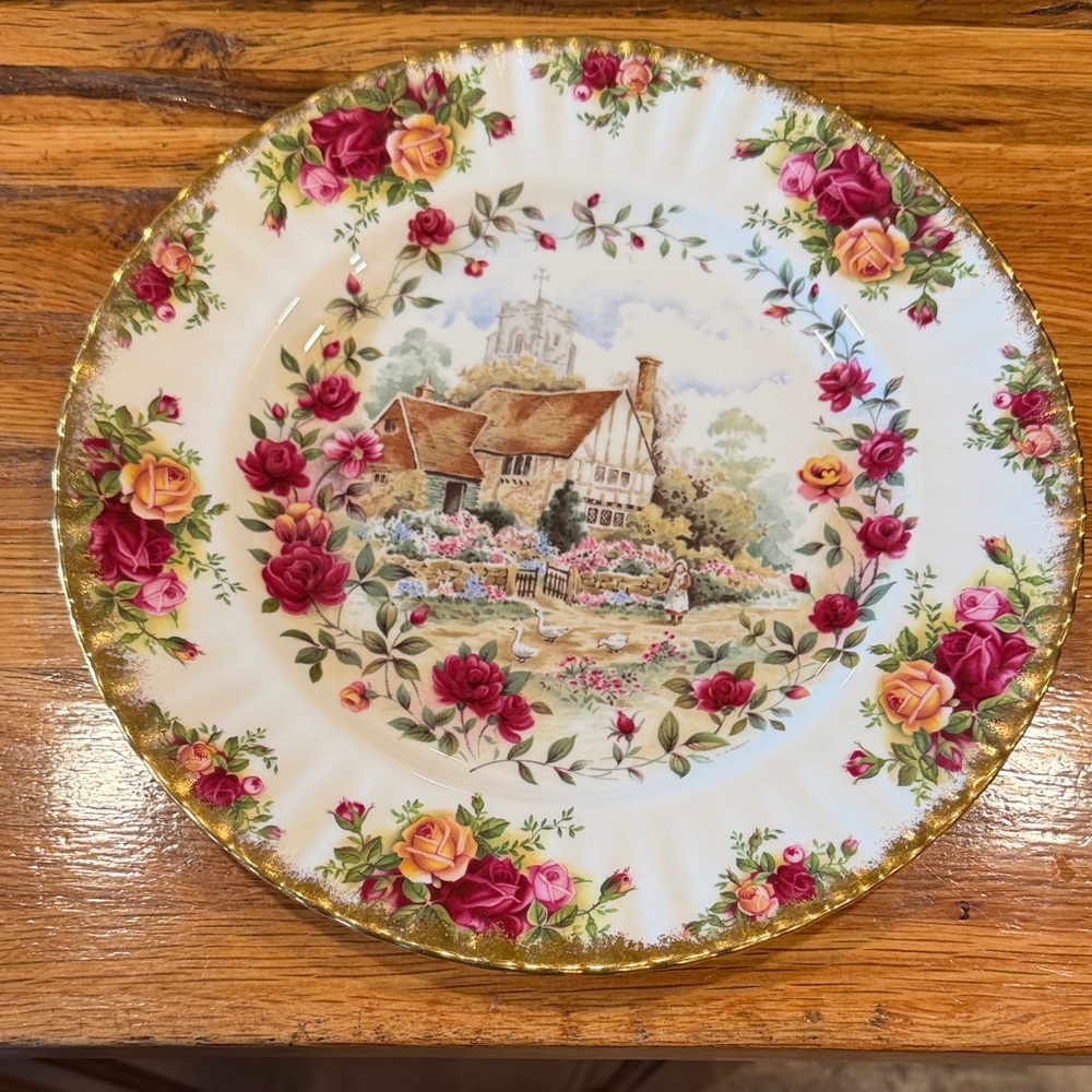 Royal Albert Floral Cottage Dinner Plate